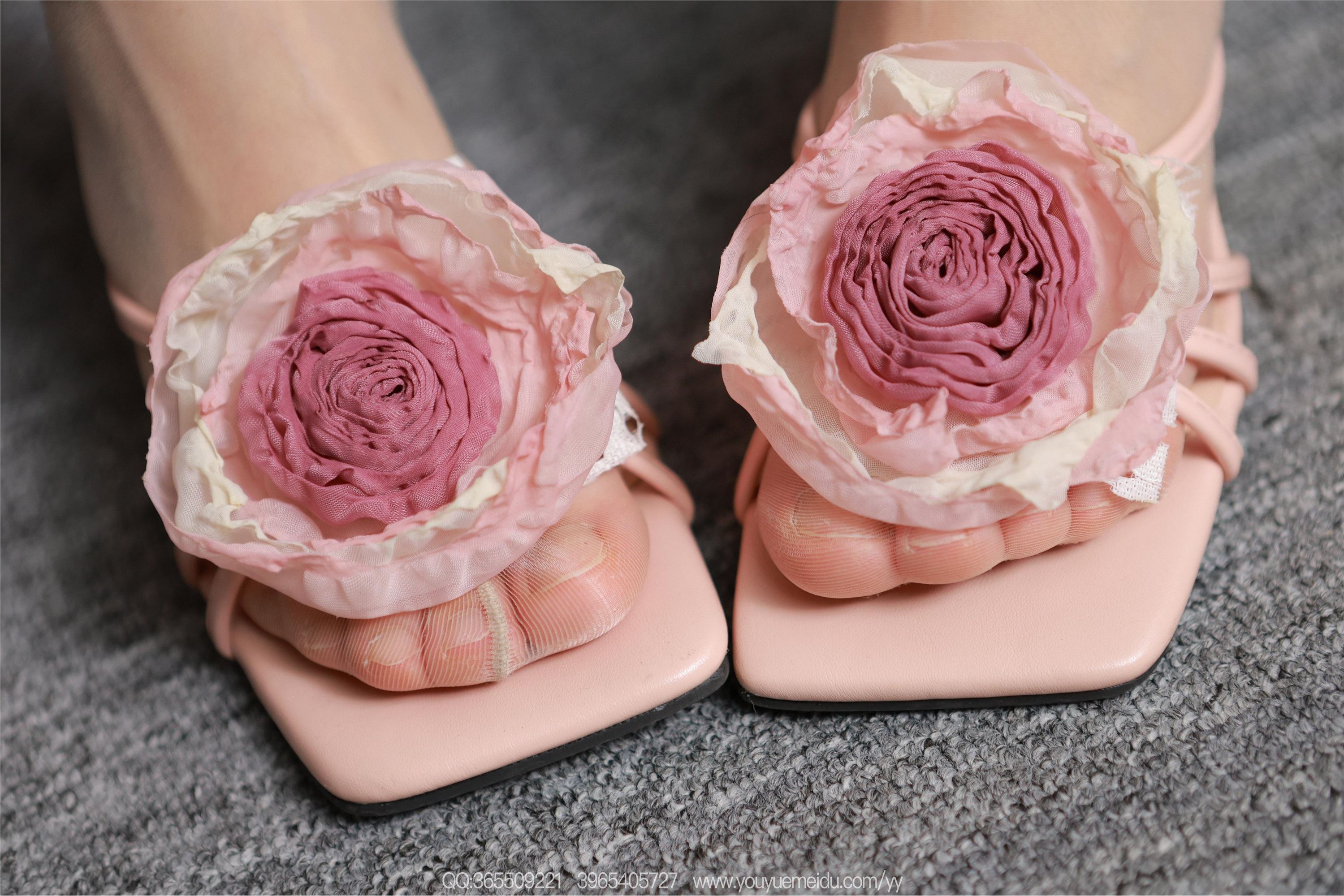 IESS异思趣向  2025.08.26 丝享家 2141 小婕《粉粉嫩嫩》